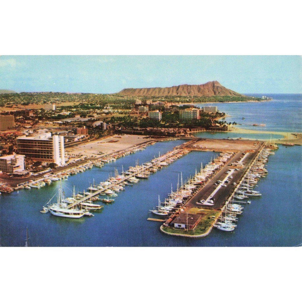 Vintage Honolulu Yacht Harbor Postcard Diamond Head Hawaii Mike Roberts C9713